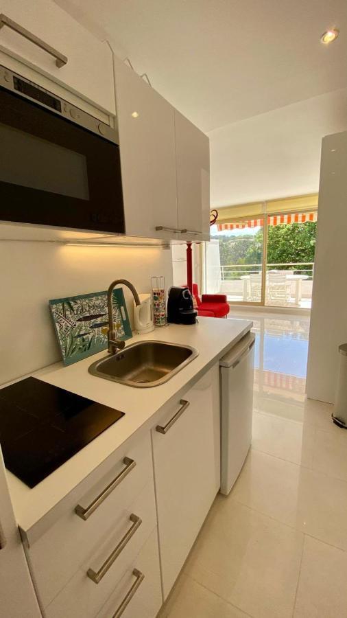 Charming Studio With Pool In Saint Tropez Apartman Kültér fotó